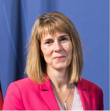 image of choir member